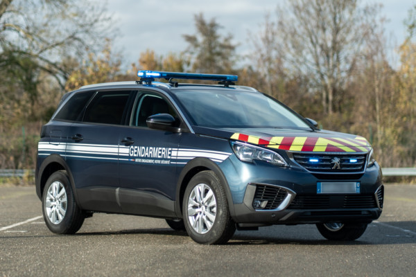 Véhicule Police-Gendarmerie - Le Pandore et la Gendarmerie