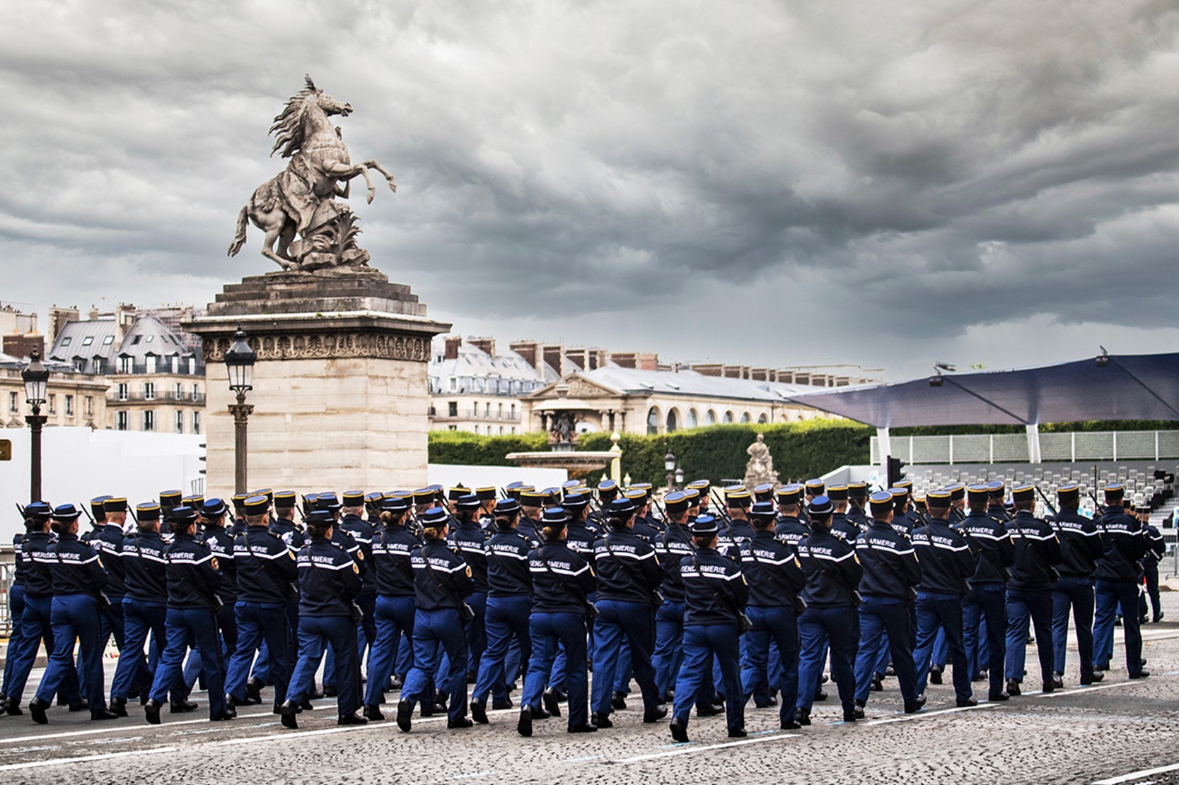 Défilé du 14 juillet : retour en grand sur les Champs-Elysées ! - Le ...