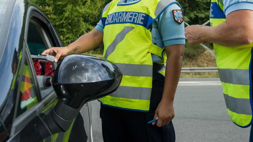 Saône-et-Loire : six mois de prison ferme pour le conducteur qui a renversé des gendarmes à Autun