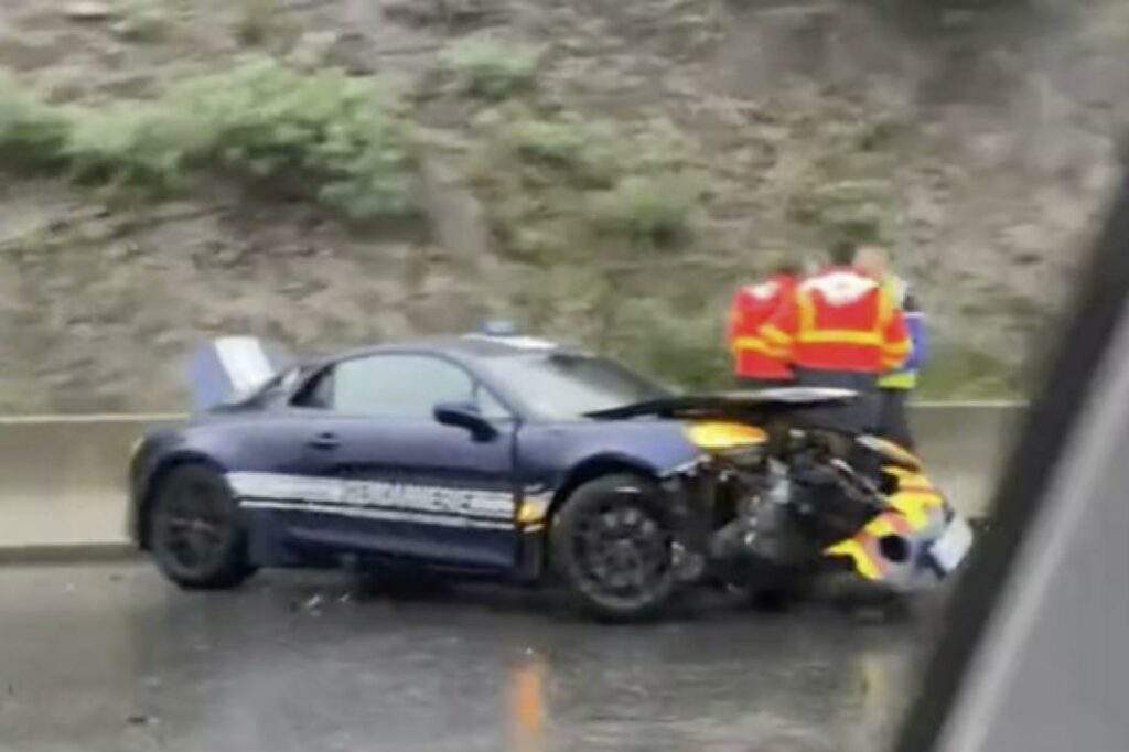 Une 3e Alpine A110 Gendarmerie accidentée : la malédiction continue