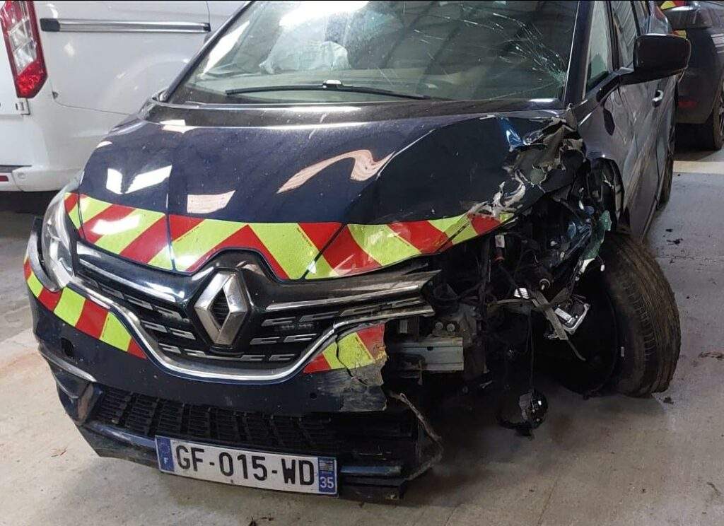 Course-poursuite nocturne et violences extrêmes : sept gendarmes blessés dans le Finistère